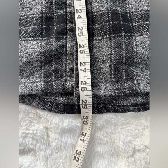 Colorado Clothing Men’s Plaid Flannel Button Up Gray- Black Shirt Sz: Large - Picture 7 of 12
